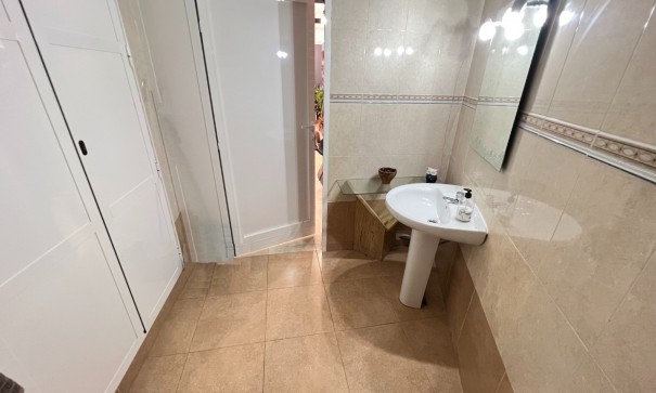 Sale - Commercial -
Guardamar del Segura