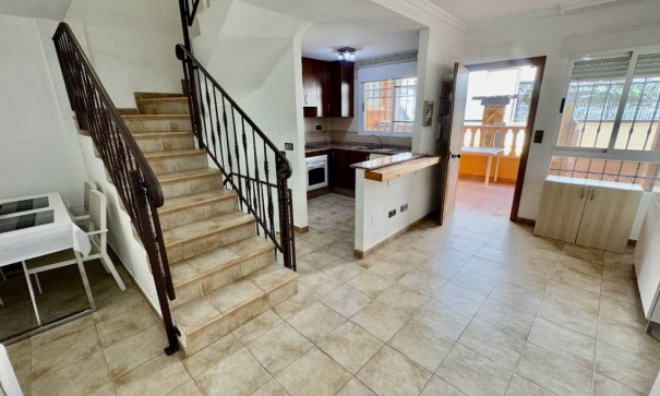 Revente - Maison de ville -
Guardamar del Segura