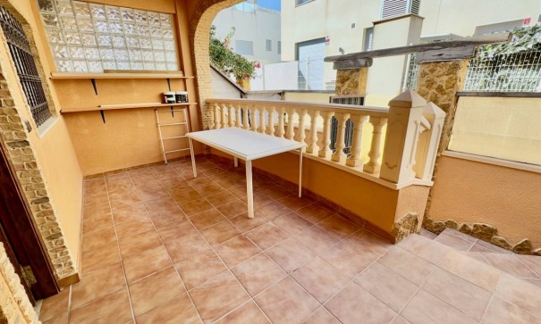 Revente - Maison de ville -
Guardamar del Segura