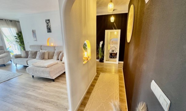 Sale - Detached Villa -
Rojales - Cuidad Quesada