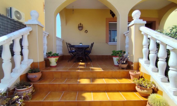 Herverkoop - Vrijstaande Villa -
Torrevieja - Aguas nuevas 2