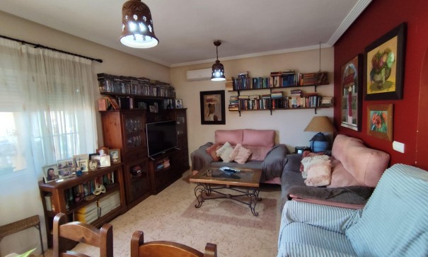 Herverkoop - Vrijstaande Villa -
Torrevieja - Aguas nuevas 2