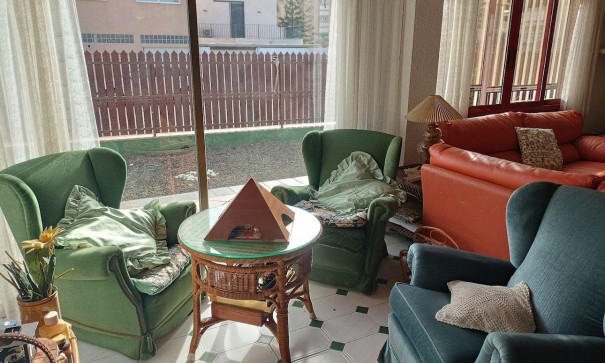 Resale - Freistehende Villa -
Orihuela Costa - Campoamor