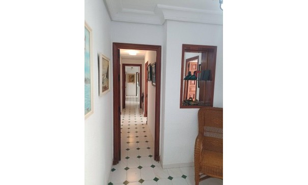 Resale - Freistehende Villa -
Orihuela Costa - Campoamor