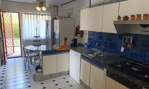 Resale - Freistehende Villa -
Orihuela Costa - Campoamor