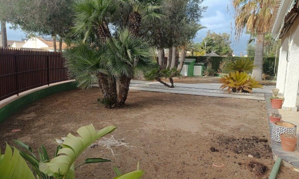 Resale - Freistehende Villa -
Orihuela Costa - Campoamor