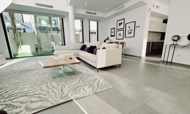 Venta - Chalet Independiente -
Ciudad Quesada - Rojales - Costa blanca sur