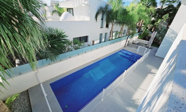 Venta - Chalet Independiente -
Ciudad Quesada - Rojales - Costa blanca sur