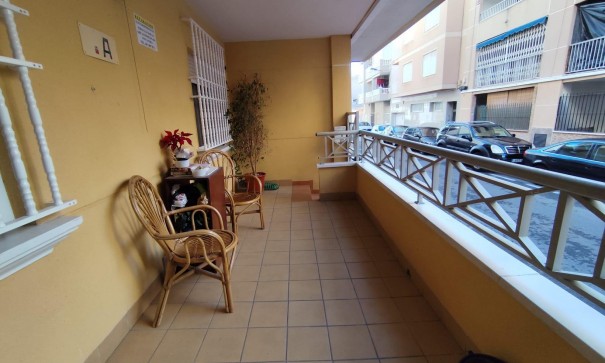 Sale - Apartment Flat -
Torrevieja - Estacion de autobuses