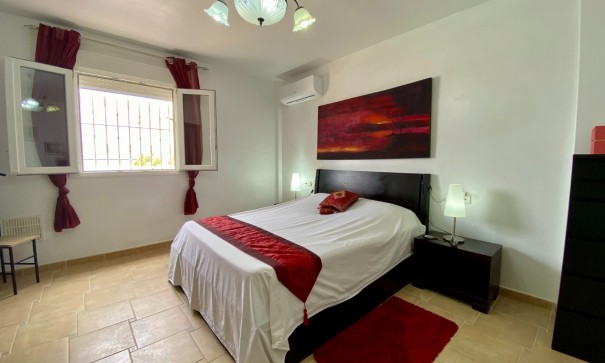 Sale - Detached Villa -
Algorfa - Lomas de la Juliana