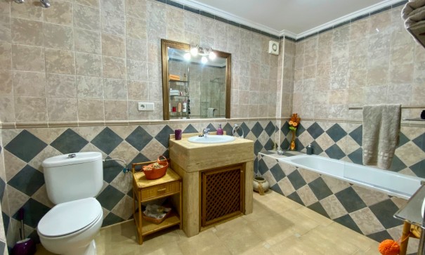 Sale - Detached Villa -
Algorfa - Lomas de la Juliana