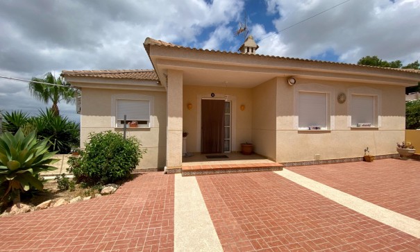 Sale - Detached Villa -
Algorfa - Lomas de la Juliana