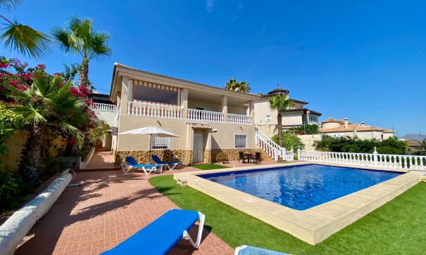 Sale - Detached Villa -
Algorfa - Lomas de la Juliana