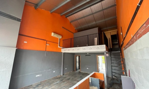 Sale - Commercial -
Algorfa - La Finca Golf Resort