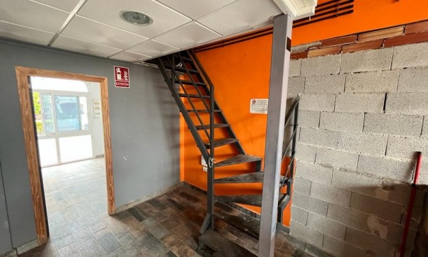 Sale - Commercial -
Algorfa - La Finca Golf Resort