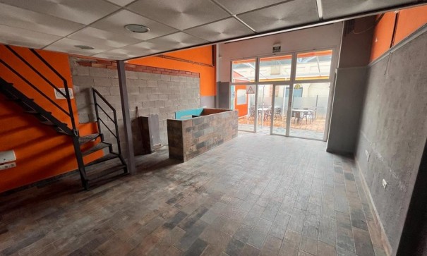 Sale - Commercial -
Algorfa - La Finca Golf Resort