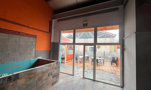 Sale - Commercial -
Algorfa - La Finca Golf Resort