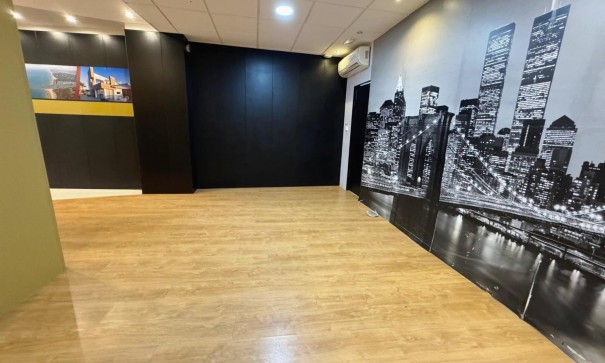 Venta - Comercial -
Guardamar del Segura - Centro