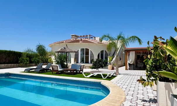 Fritliggende villa - Videresalg - Ciudad Quesada - Rojales -
                Quesada Center