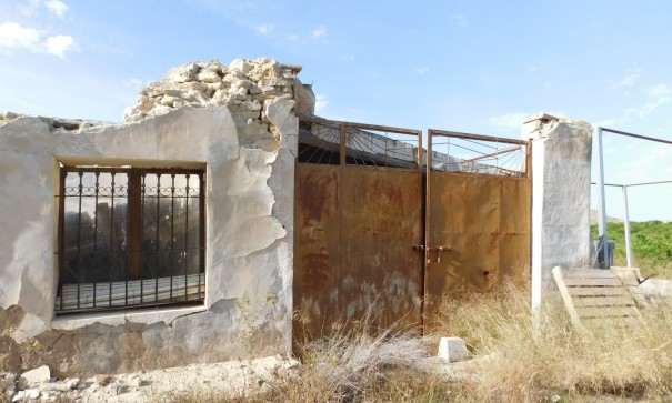 Sprzedaż - Działka Grunt -
Torremendo