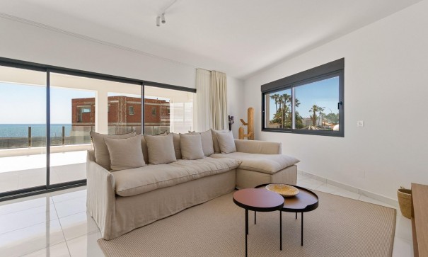 Sale - Detached Villa -
Torrevieja - La veleta