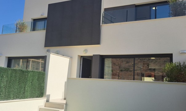 Villa adosada - Venta - Cox -
                Cox