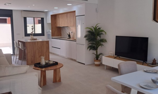 Venta - Villa adosada -
Cox