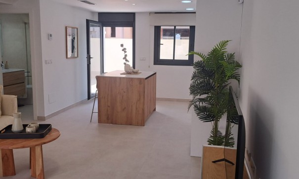 Venta - Villa adosada -
Cox