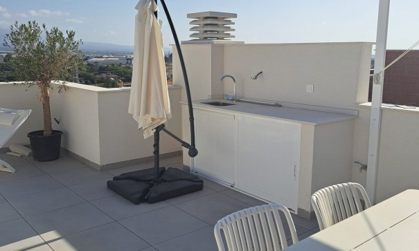 Venta - Villa adosada -
Cox