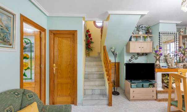 Återförsäljning - Fristående villa -
Torrevieja - Zona los Frutales