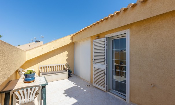 Återförsäljning - Fristående villa -
Torrevieja - Zona los Frutales