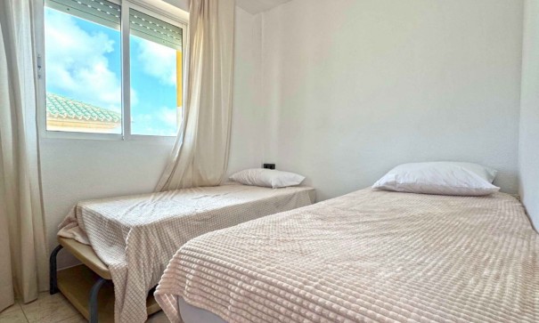 Herverkoop - Apartement Flat -
Torrevieja - La Mata