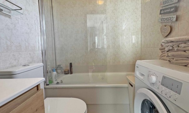 Herverkoop - Apartement Flat -
Torrevieja - La Mata