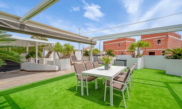 Sale - Detached Villa -
Orihuela Costa - Villamartín