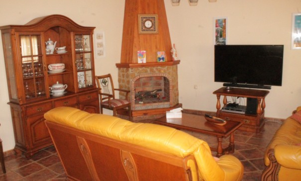 Revente - Maison de ville -
Pinoso - Pinoso Alicante