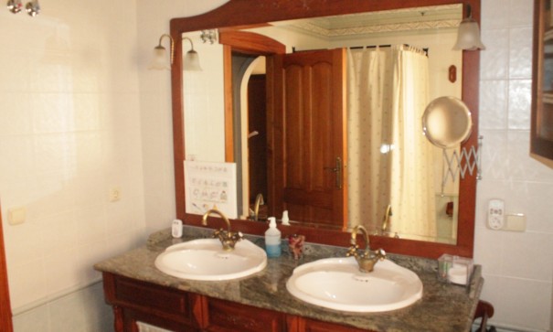 Revente - Maison de ville -
Pinoso - Pinoso Alicante