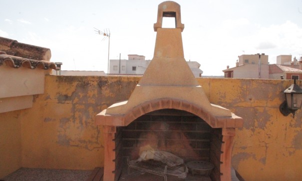 Revente - Maison de ville -
Pinoso - Pinoso Alicante