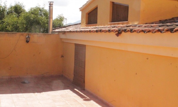 Revente - Maison de ville -
Pinoso - Pinoso Alicante