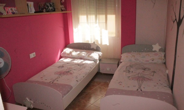 Sale - Town house -
Pinoso - Pinoso Alicante