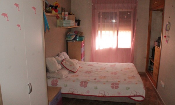 Sale - Town house -
Pinoso - Pinoso Alicante