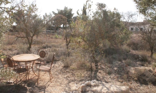 Herverkoop - Finca Landelijk pand -
Lel - Lel Alicante