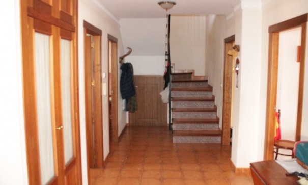 Sale - Town house -
Pinoso - Pinoso Alicante