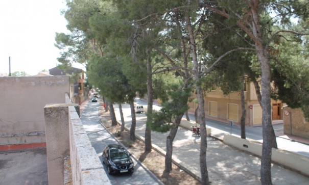 Sale - Town house -
Pinoso - calle lepanto