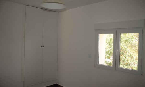 Sale - Town house -
Barbarroja - Barbarroja Alicante