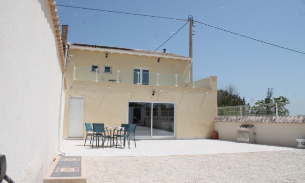 Sale - Town house -
Barbarroja - Barbarroja Alicante