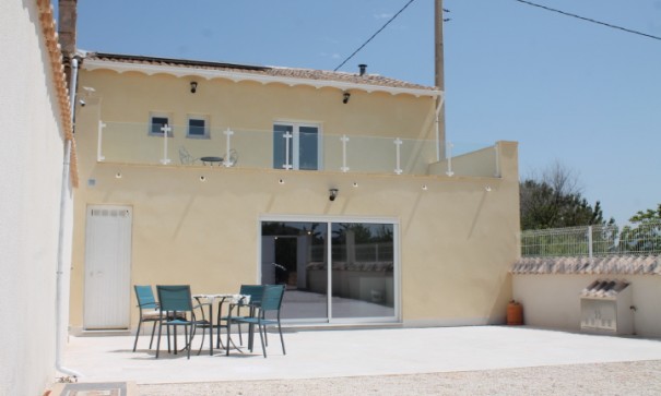 Sale - Town house -
Barbarroja - Barbarroja Alicante