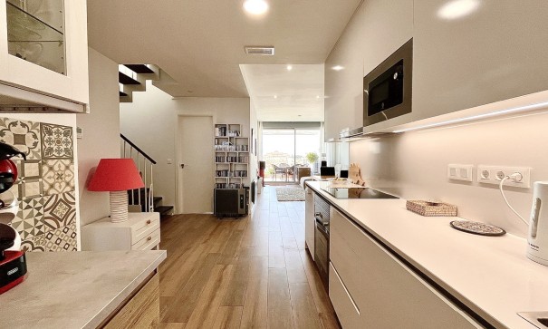 Herverkoop - Apartement Flat -
La Florida