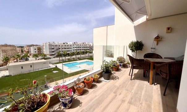 Herverkoop - Apartement Flat -
La Florida