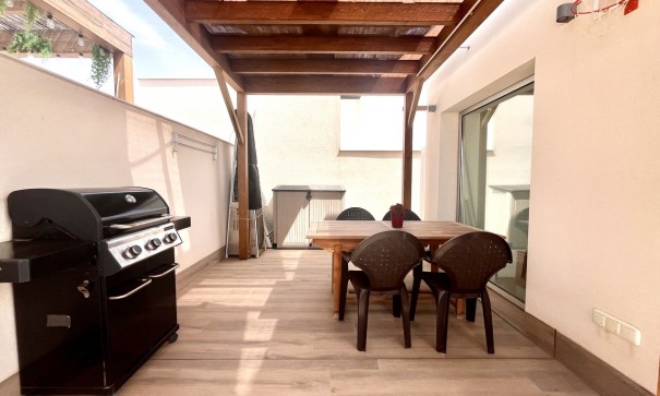 Herverkoop - Apartement Flat -
La Florida