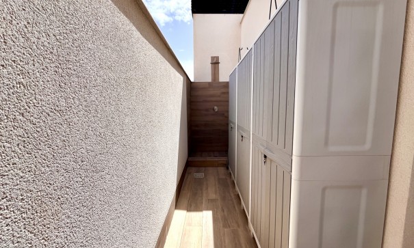 Herverkoop - Apartement Flat -
La Florida